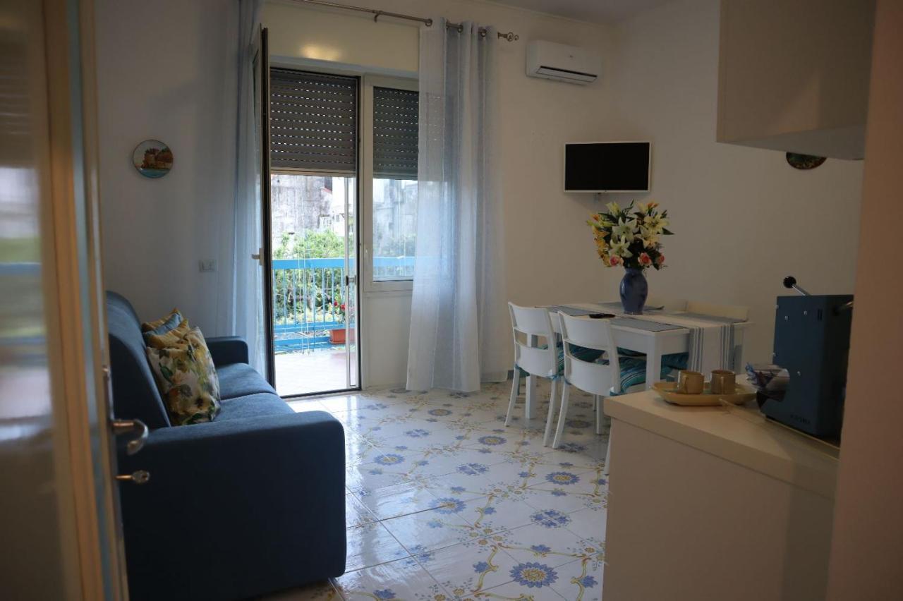 Mary'S Apartment مايوري المظهر الخارجي الصورة